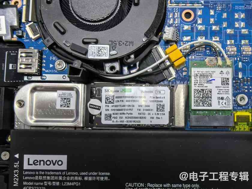 当代轻薄本拆解：探究异构+chiplet处理器的笔记本内部(图5)