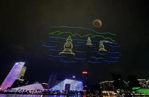 看完中国无人机表演，马斯克怒批：只有傻子才继续生产F-35战机(图5)